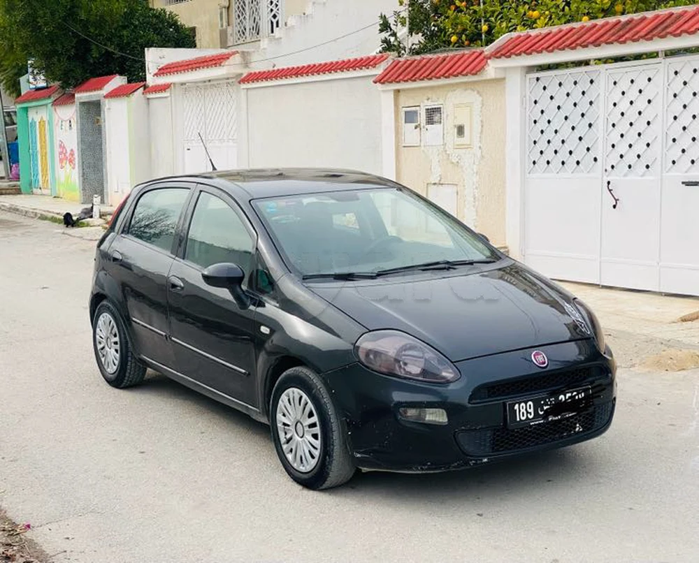 Carte voiture Fiat Grande Punto