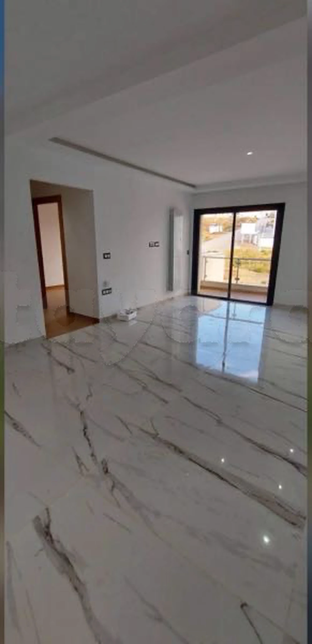 📍JARDINS D'EL MENZAH 2 : APPARTEMENT JAMAIS HABITÉ S+2 À LOUER