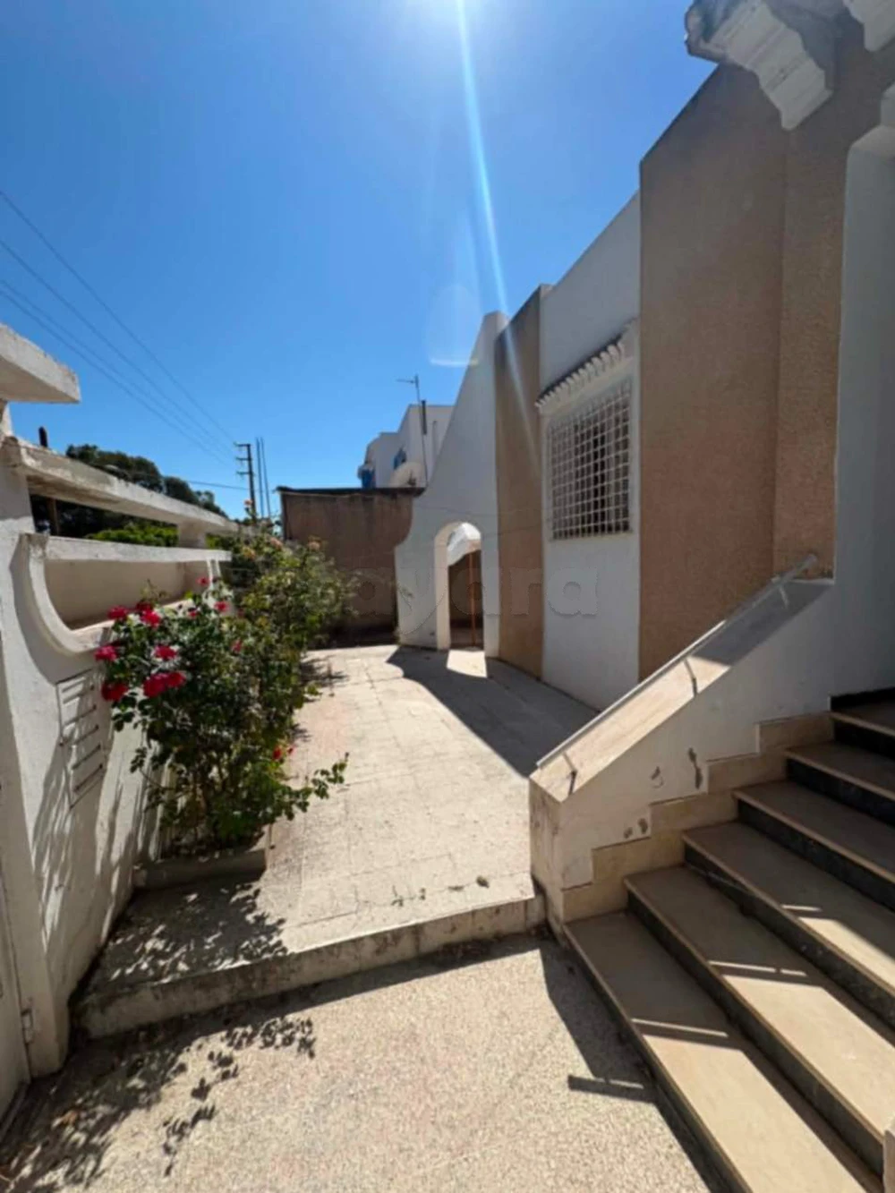A vendre : Villa RDC Indépendante à Ksar said II