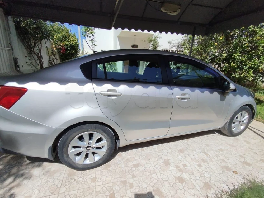 Carte voiture Kia Rio