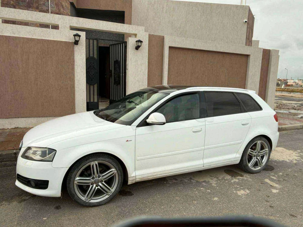 Carte voiture Audi A3