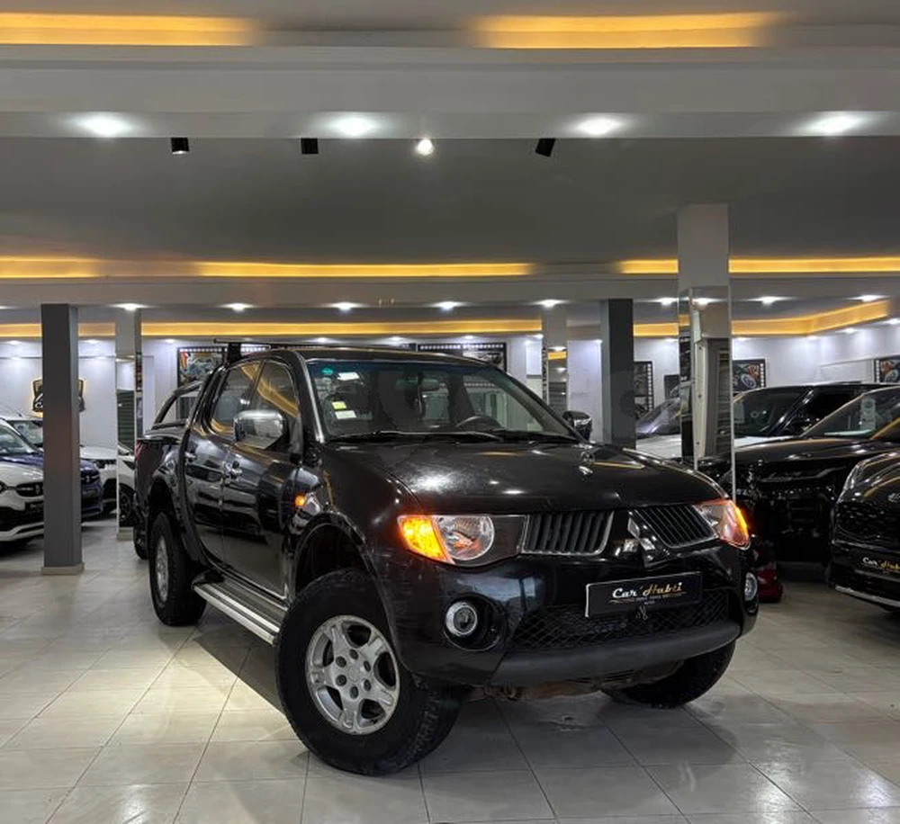 Carte voiture Mitsubishi L200