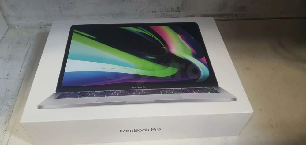 Macbook Pro Touchbar M2 2022 comme neuf