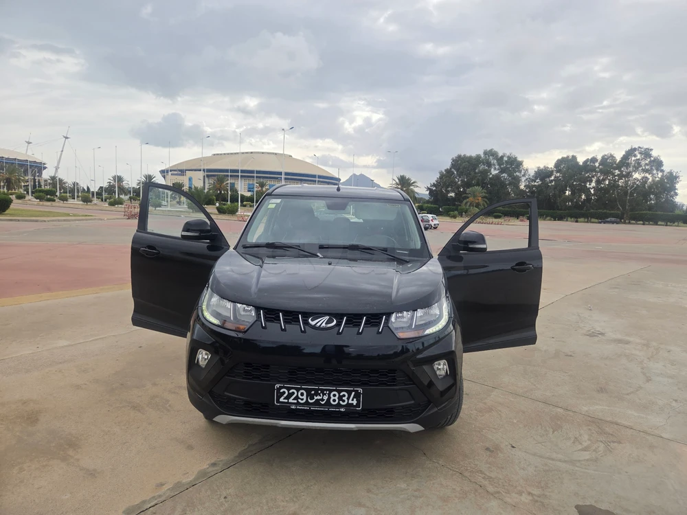 Mahindra Hover