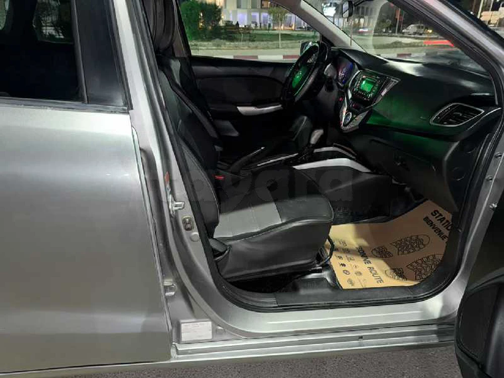 Suzuki Baleno