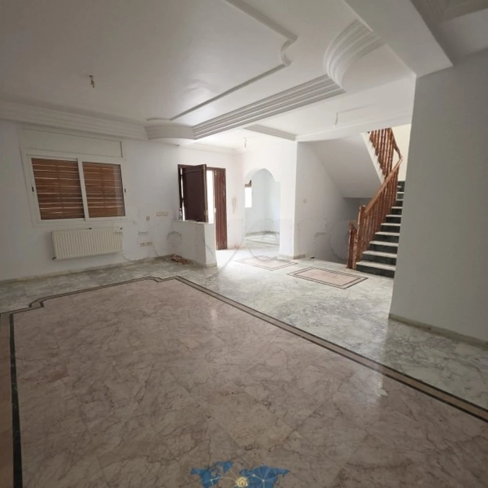 A louer Villa S+6 pour usage bureautique à Gammarth