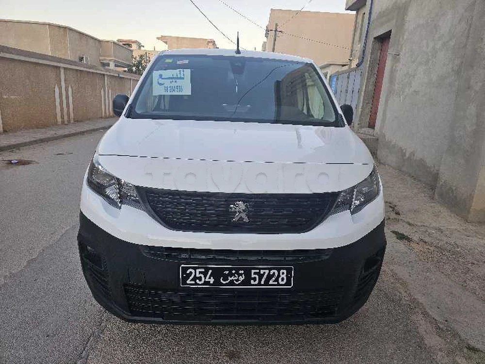 Carte voiture Peugeot Partner