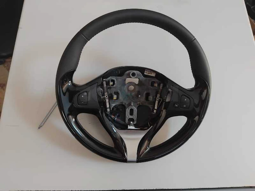 volont Renault clio 4