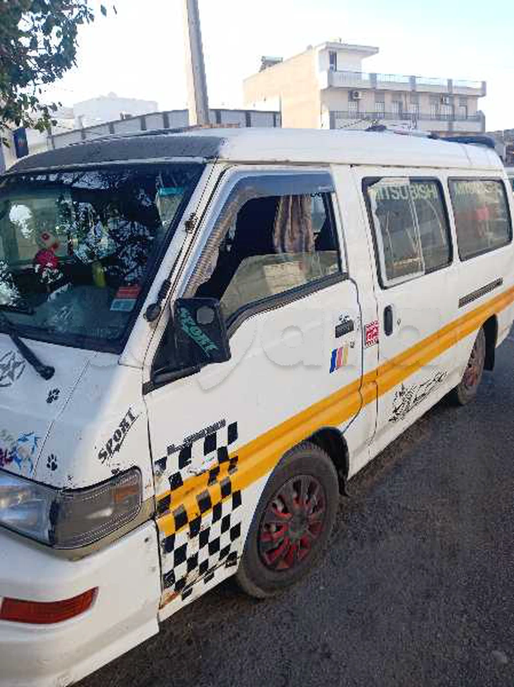 Carte voiture Mitsubishi L200