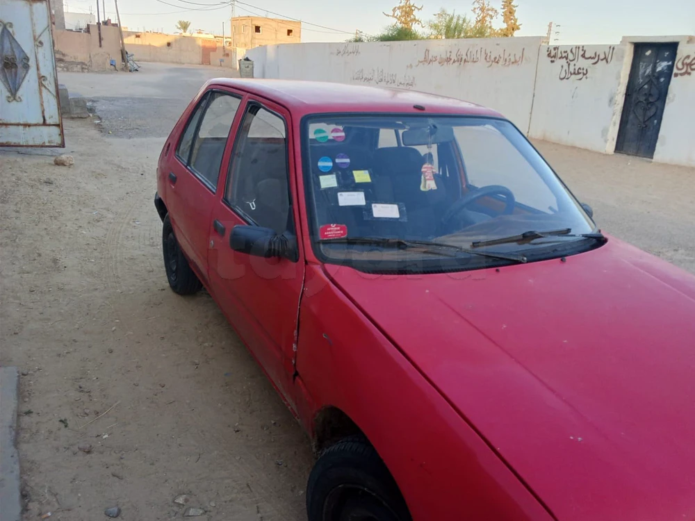 Peugeot 205