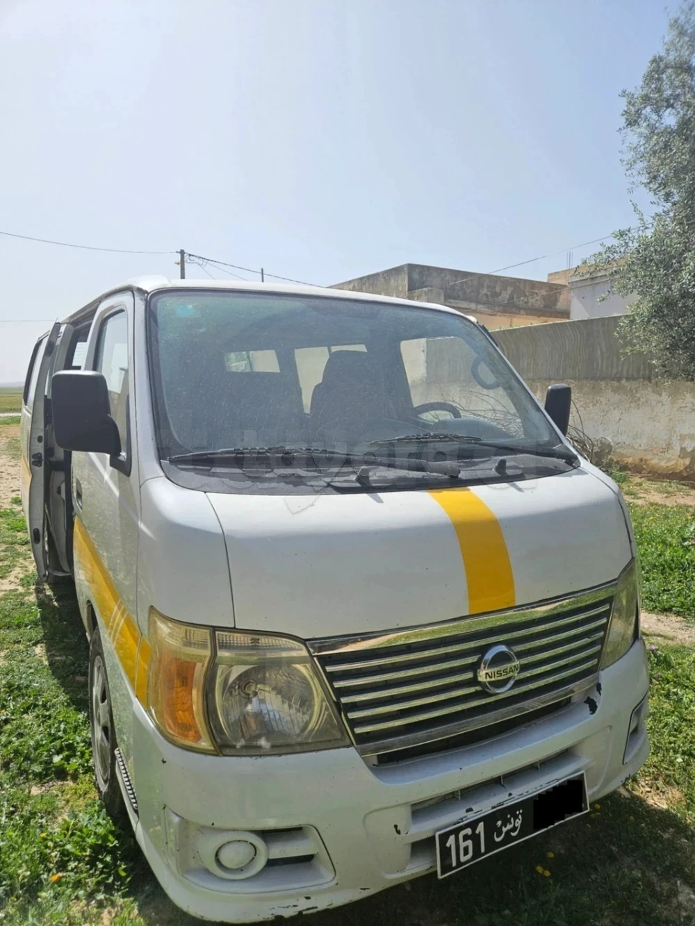Carte voiture Nissan Urvan