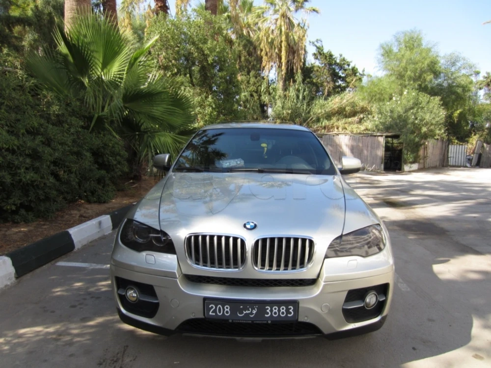 Carte voiture BMW X6