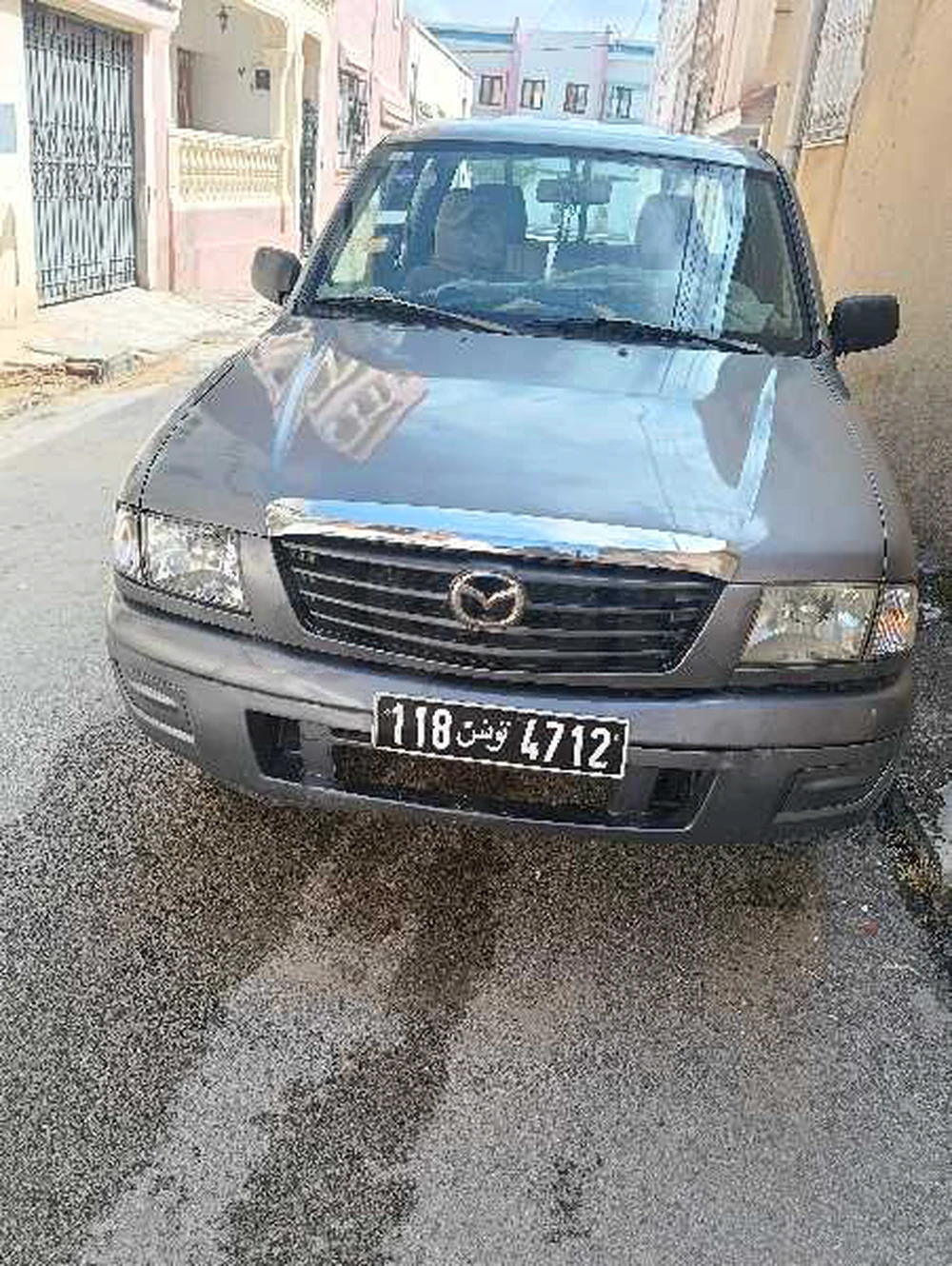 Mazda B 2500