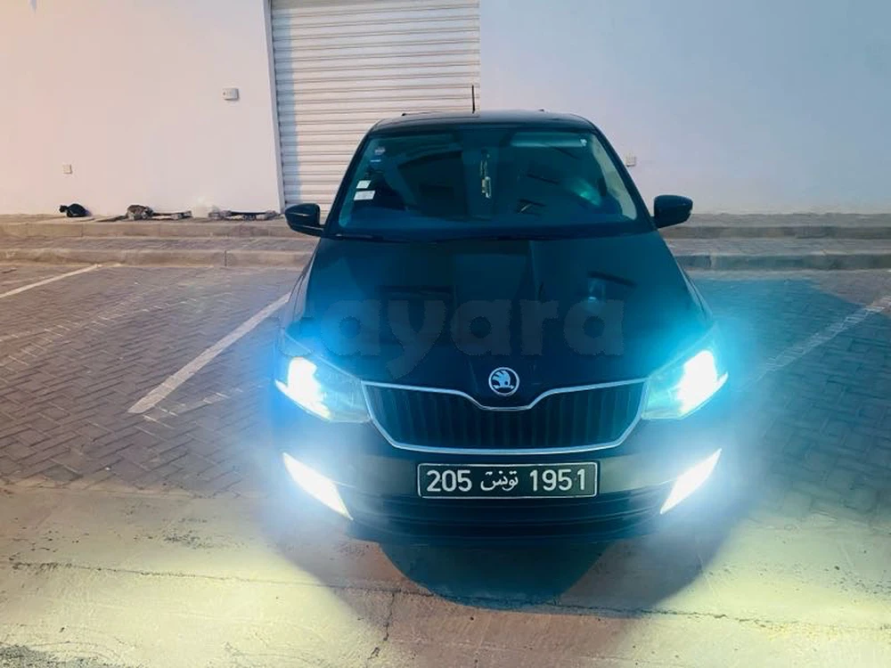 Carte voiture Skoda Fabia