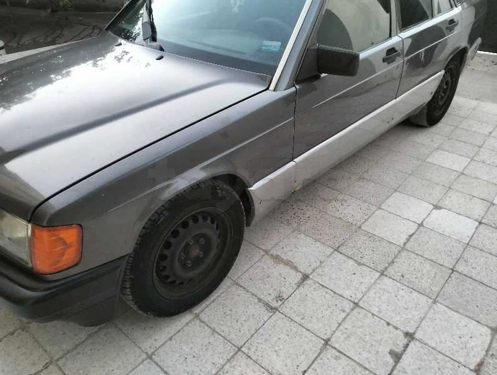 Carte voiture Mercedes-Benz 190