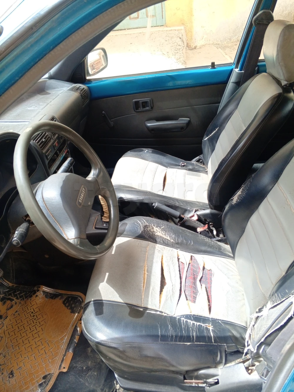 Carte voiture Toyota Starlet