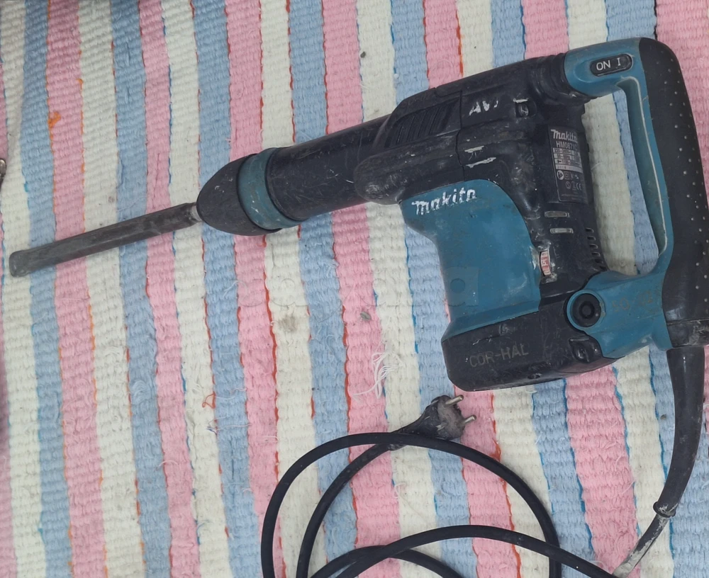 Marteau Piqueur Makita