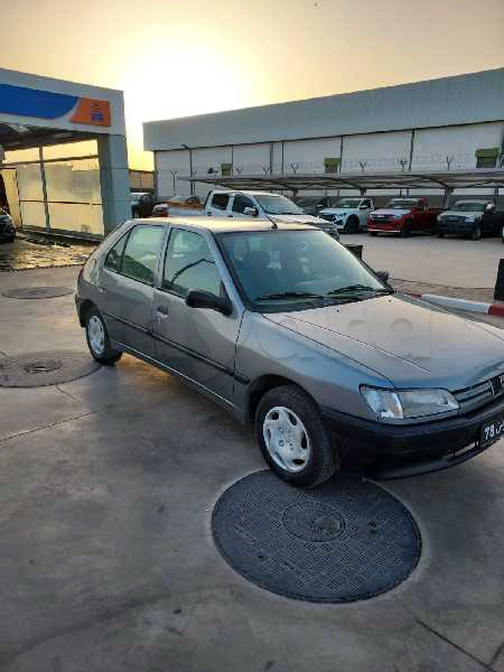 Peugeot 306