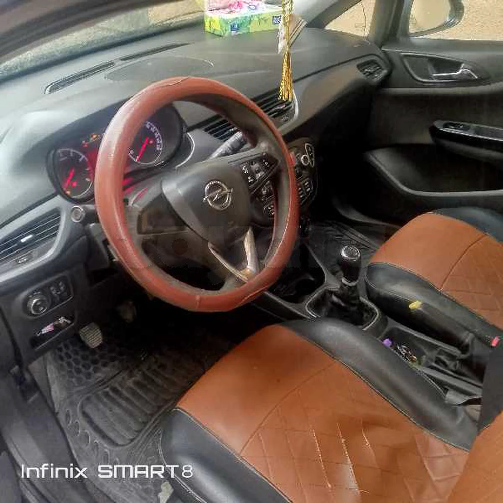 Carte voiture Opel Corsa