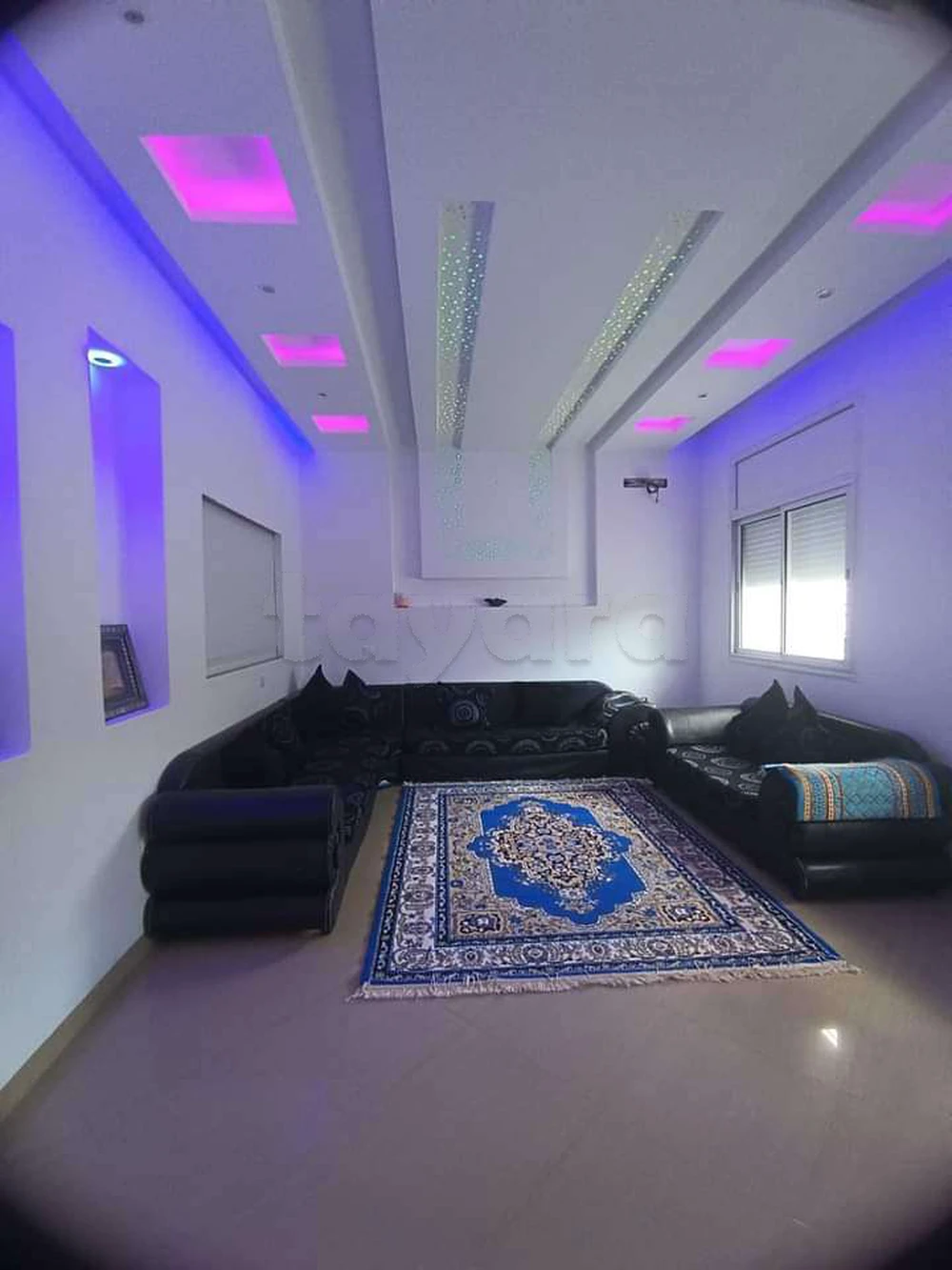 A vendre à Nabeul une villa de 280 m2/ 207 m2 de terrain