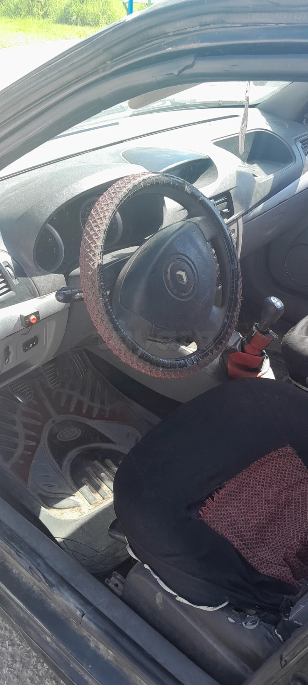 Carte voiture Renault Symbol