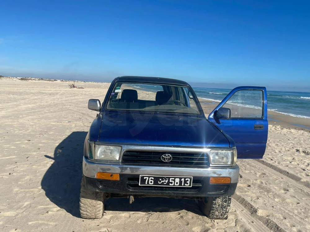 Carte voiture Toyota Corolla