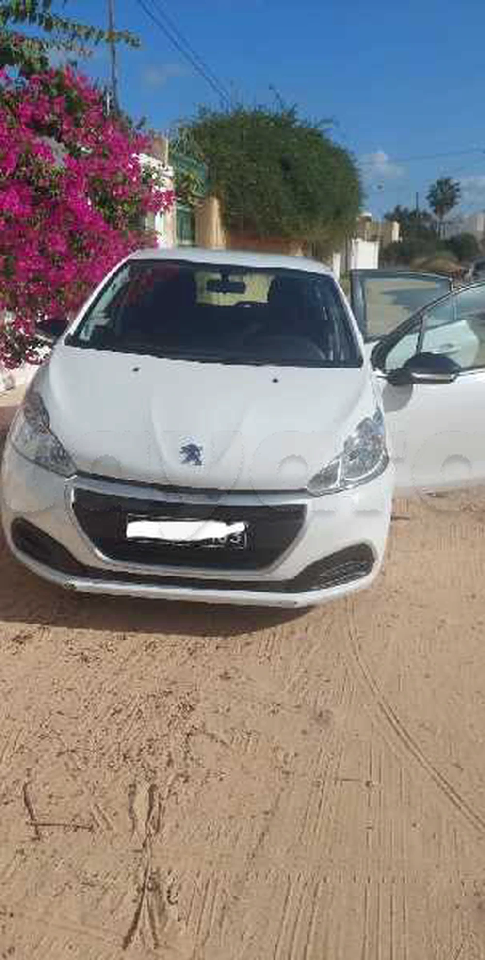 Carte voiture Peugeot 208