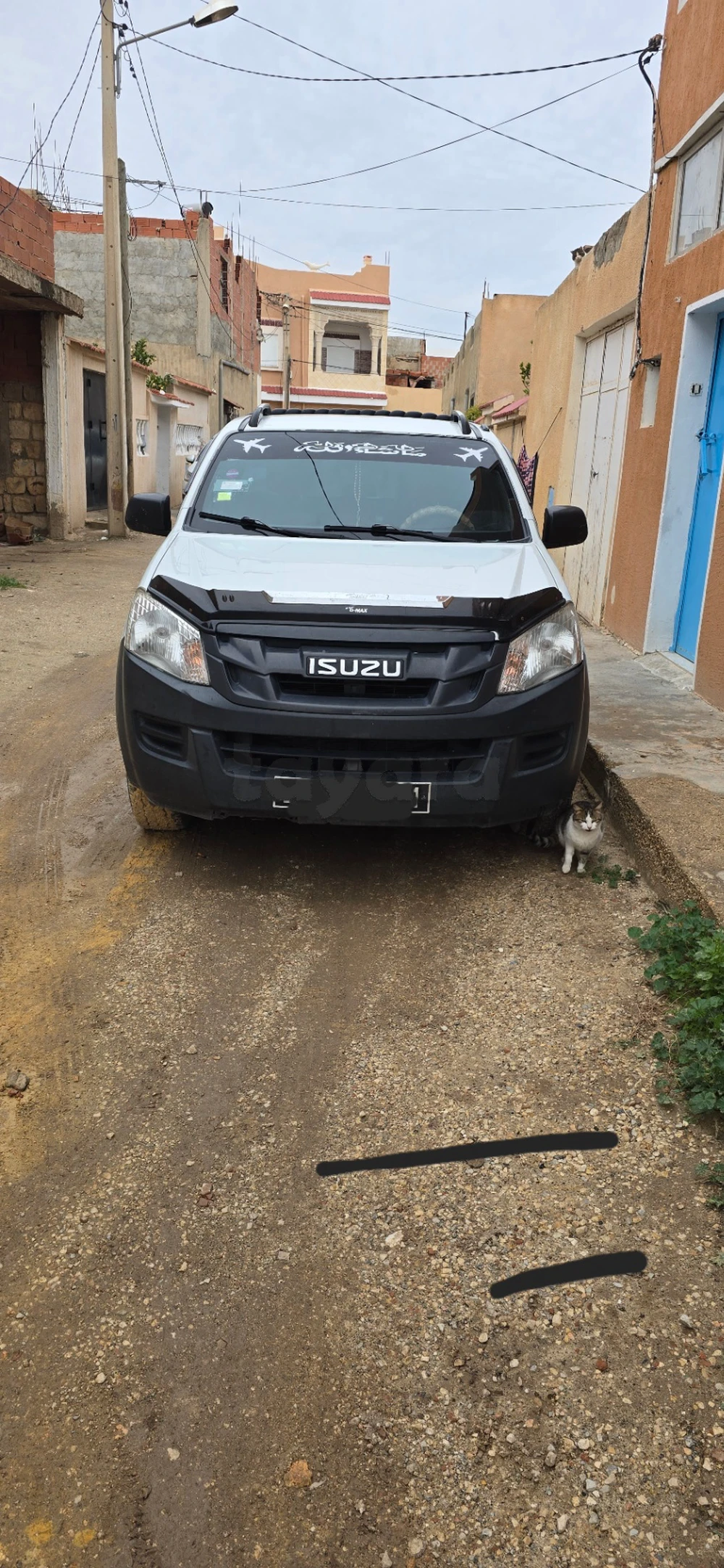 Carte voiture Isuzu D-Max