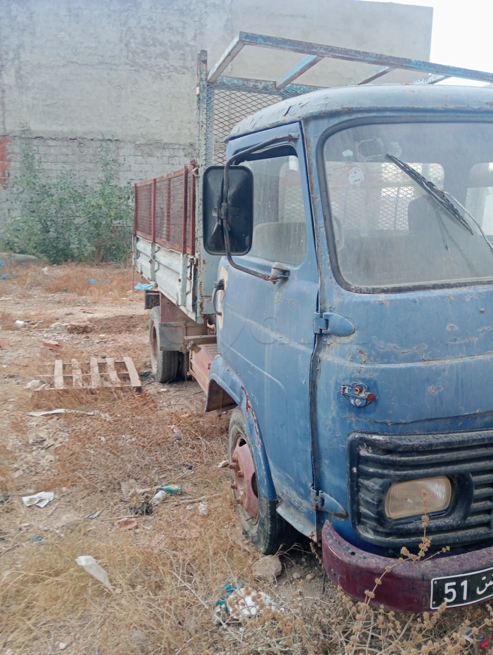 Camion saviem benne