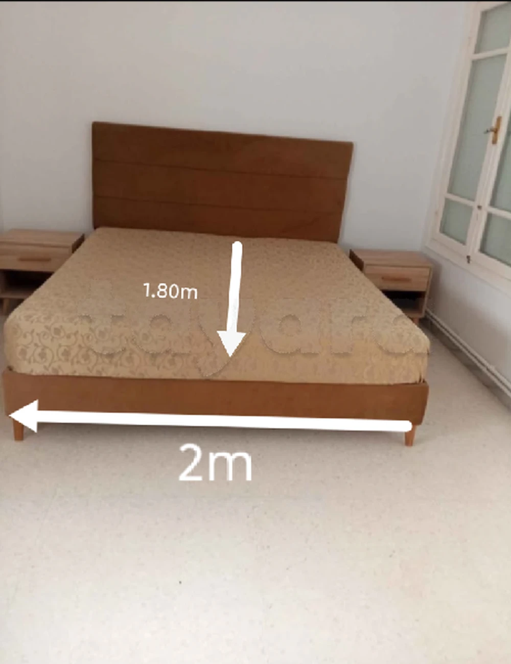 A vendre chambre à couché sans matelas et sans dressing