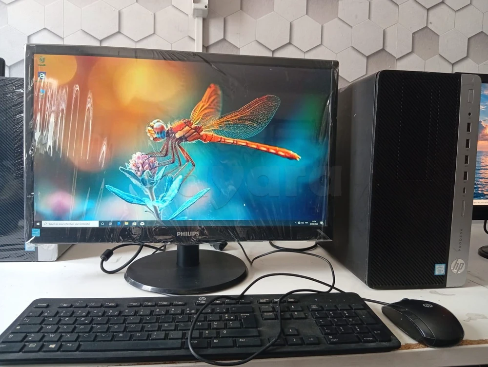 PC COMPLET HP PRODESK i3-8éme + écran 24 pousse