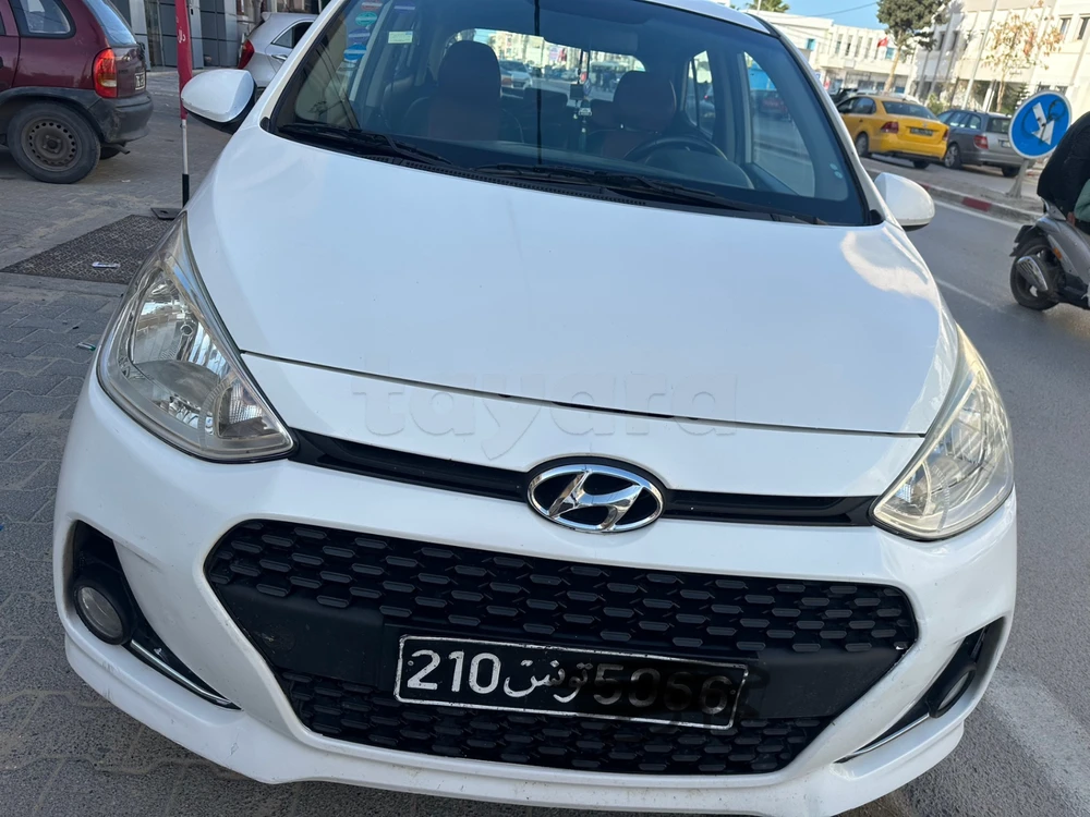 Carte voiture Hyundai i10