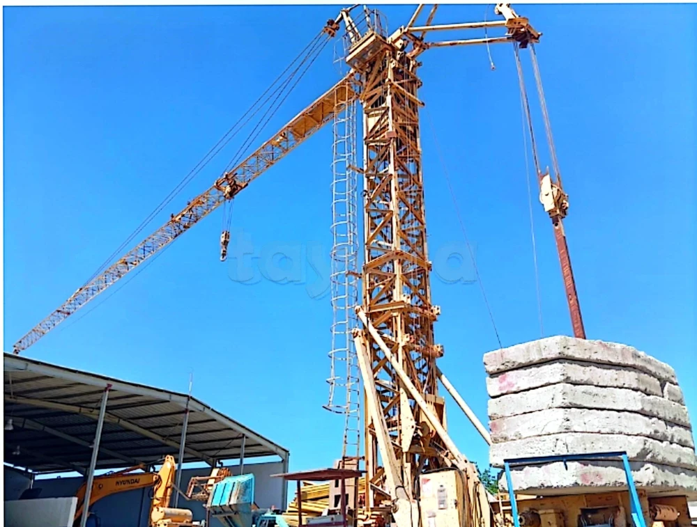 GRUE POTAIN 340 A MONTAGE RAPIDE A VENDRE
