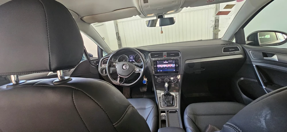 Volkswagen Golf 7