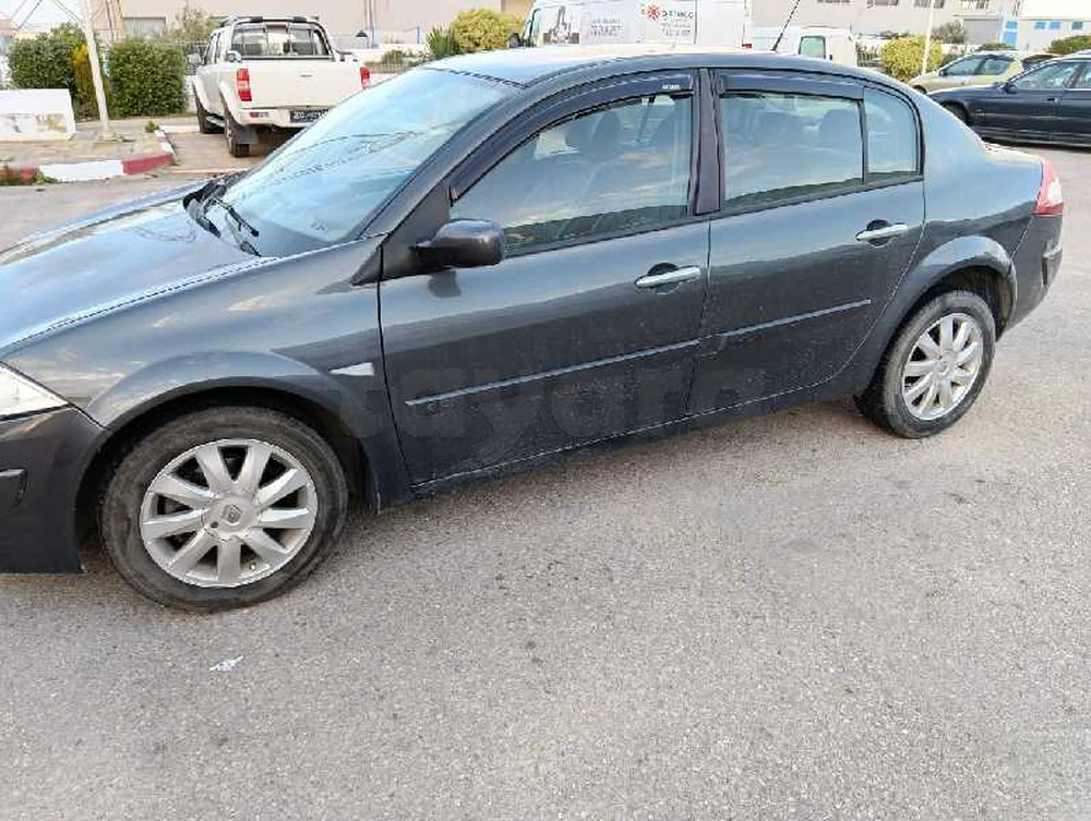 Carte voiture Renault Megane