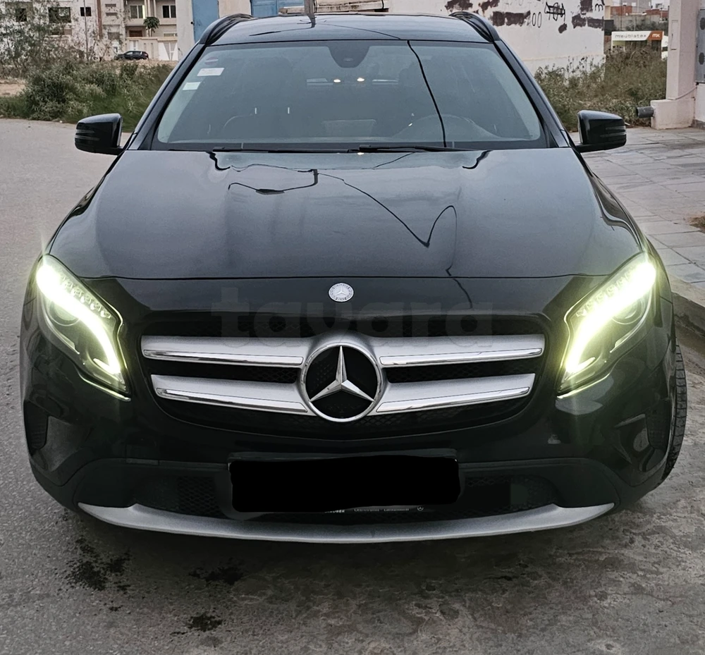 Carte voiture Mercedes-Benz Classe GLA