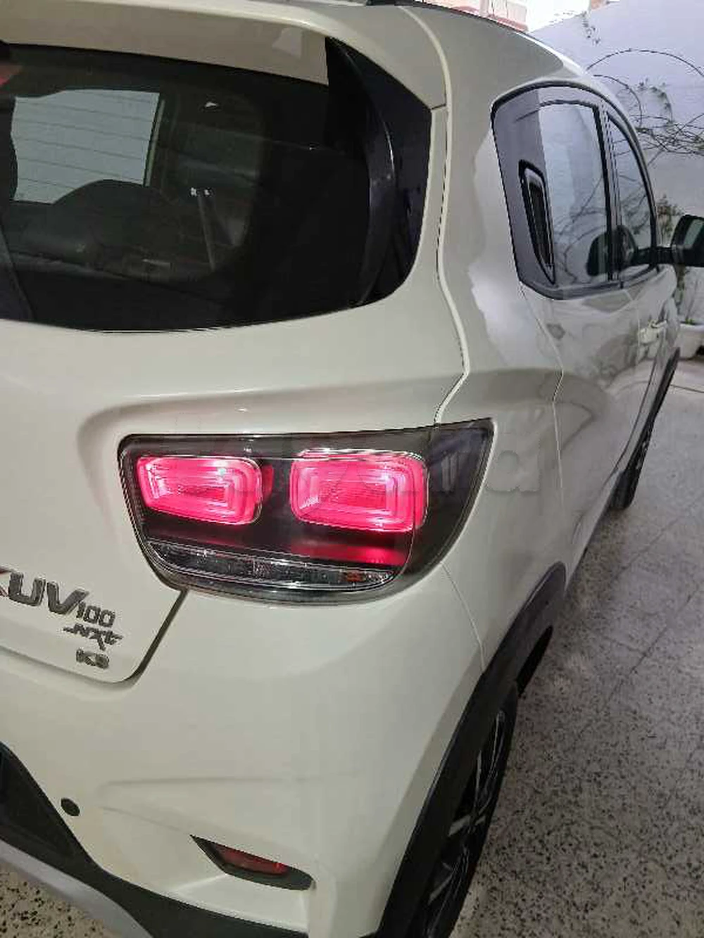 Mahindra Hover