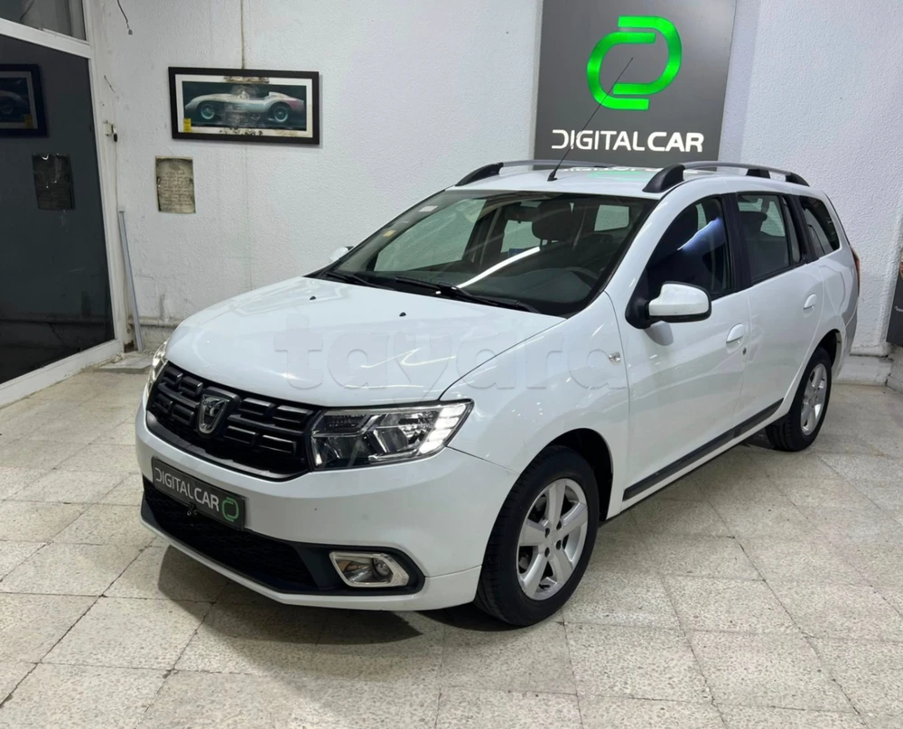 Carte voiture Dacia Logan