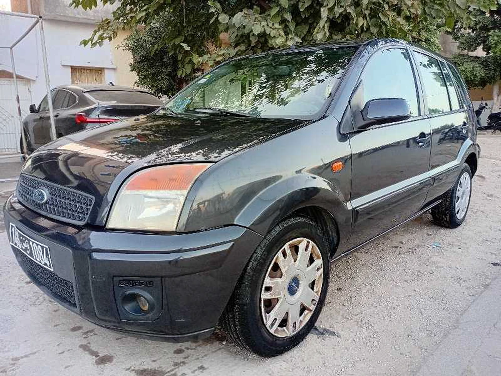 Carte voiture Ford Fusion