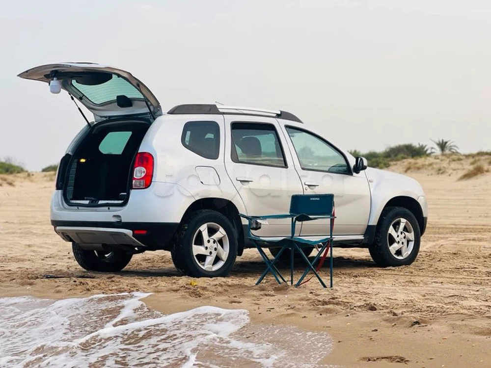 Carte voiture Dacia Duster