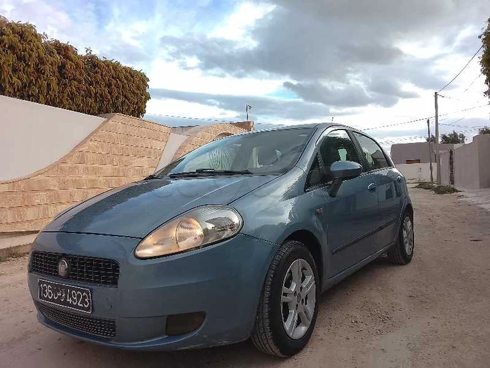 Carte voiture Fiat Punto