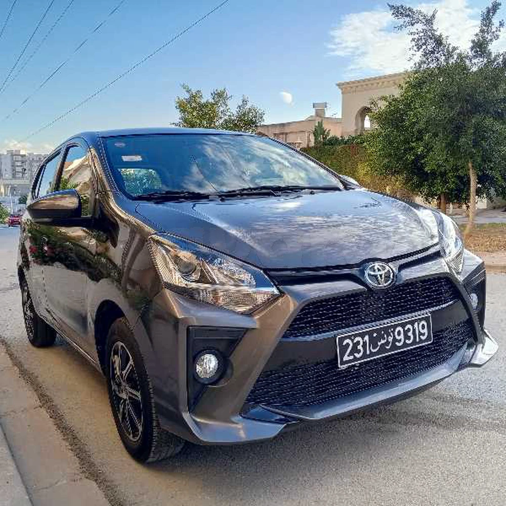 Carte voiture Toyota Yaris