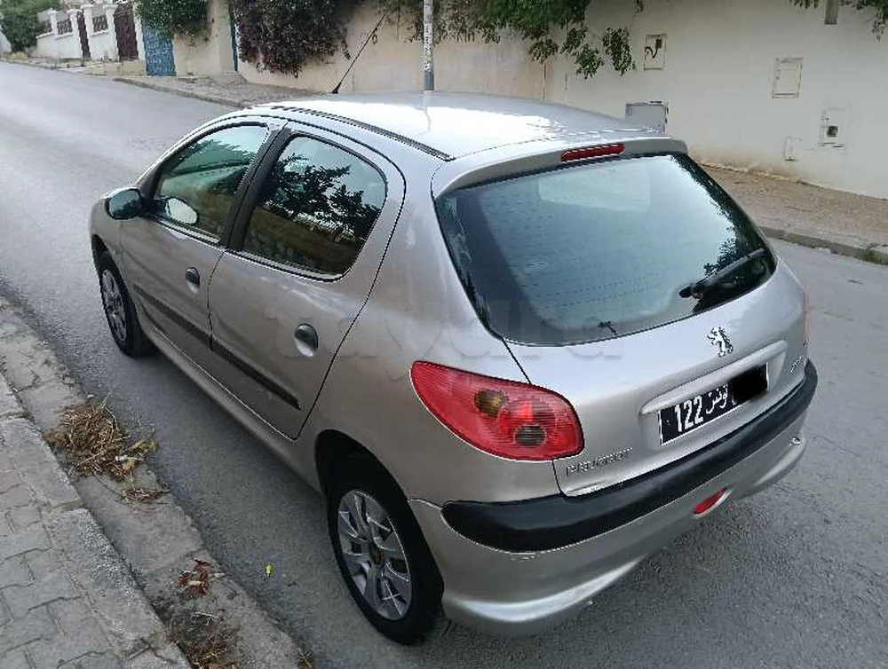 Peugeot 206