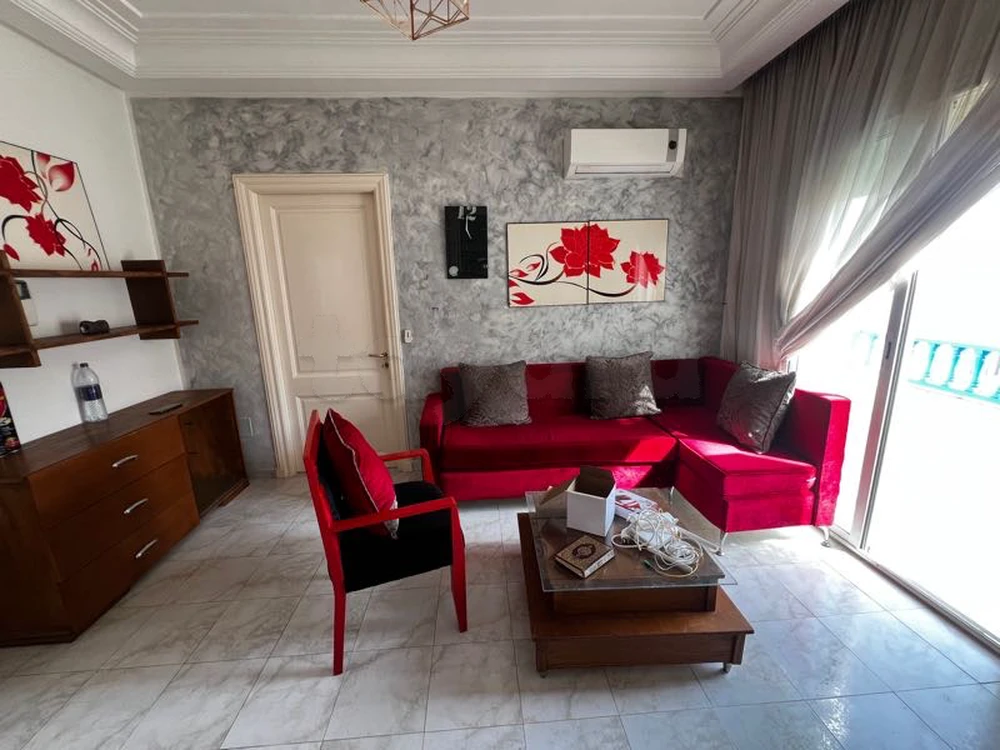 ENNASR 2 : APPARTEMENT S+1 MEUBLE A LOUER