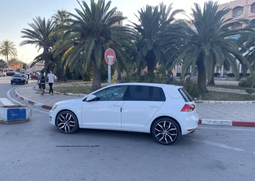 Carte voiture Volkswagen Golf 7