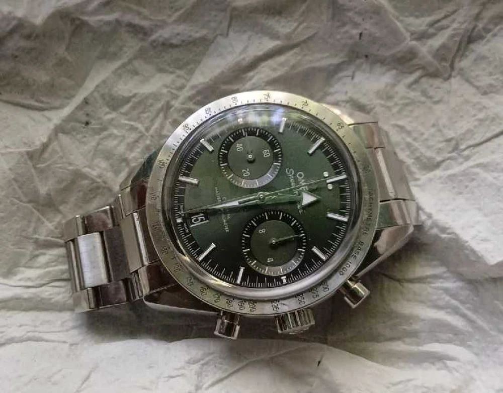 OMÉGA Speedmaster
