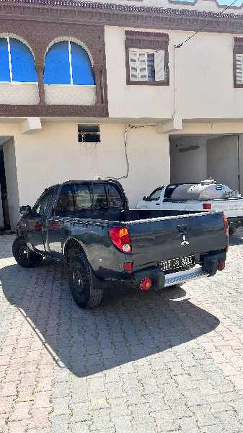 Mitsubishi L200