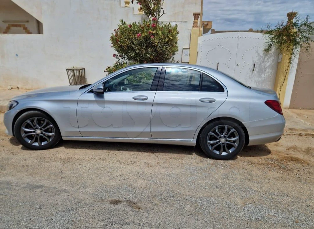 Carte voiture Mercedes-Benz Classe C