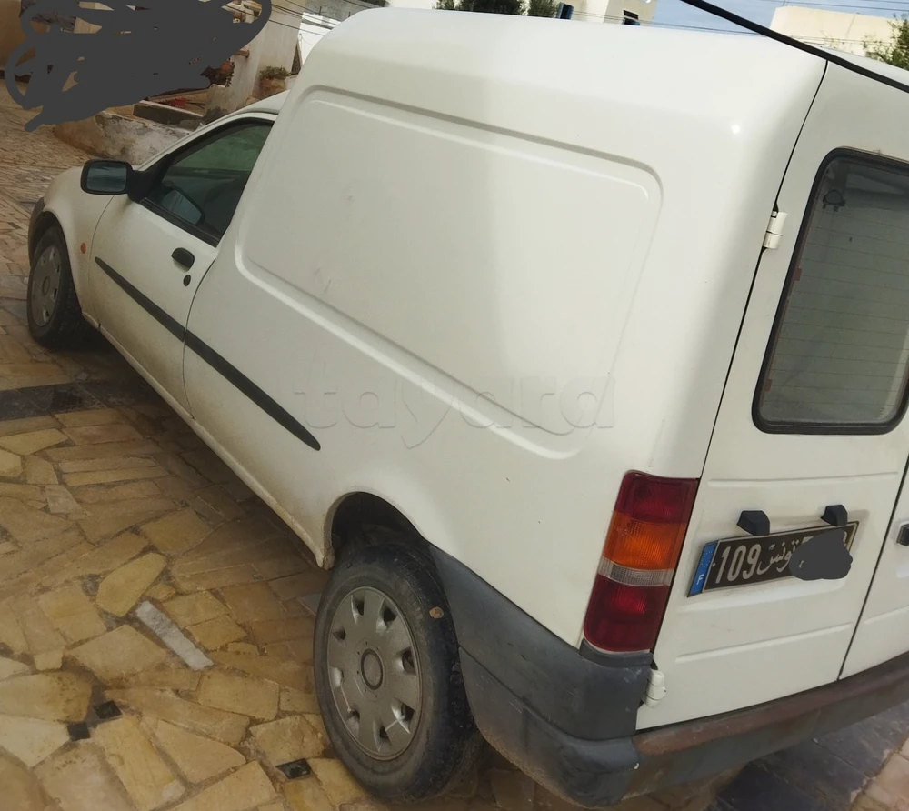 Carte voiture Ford Courrier