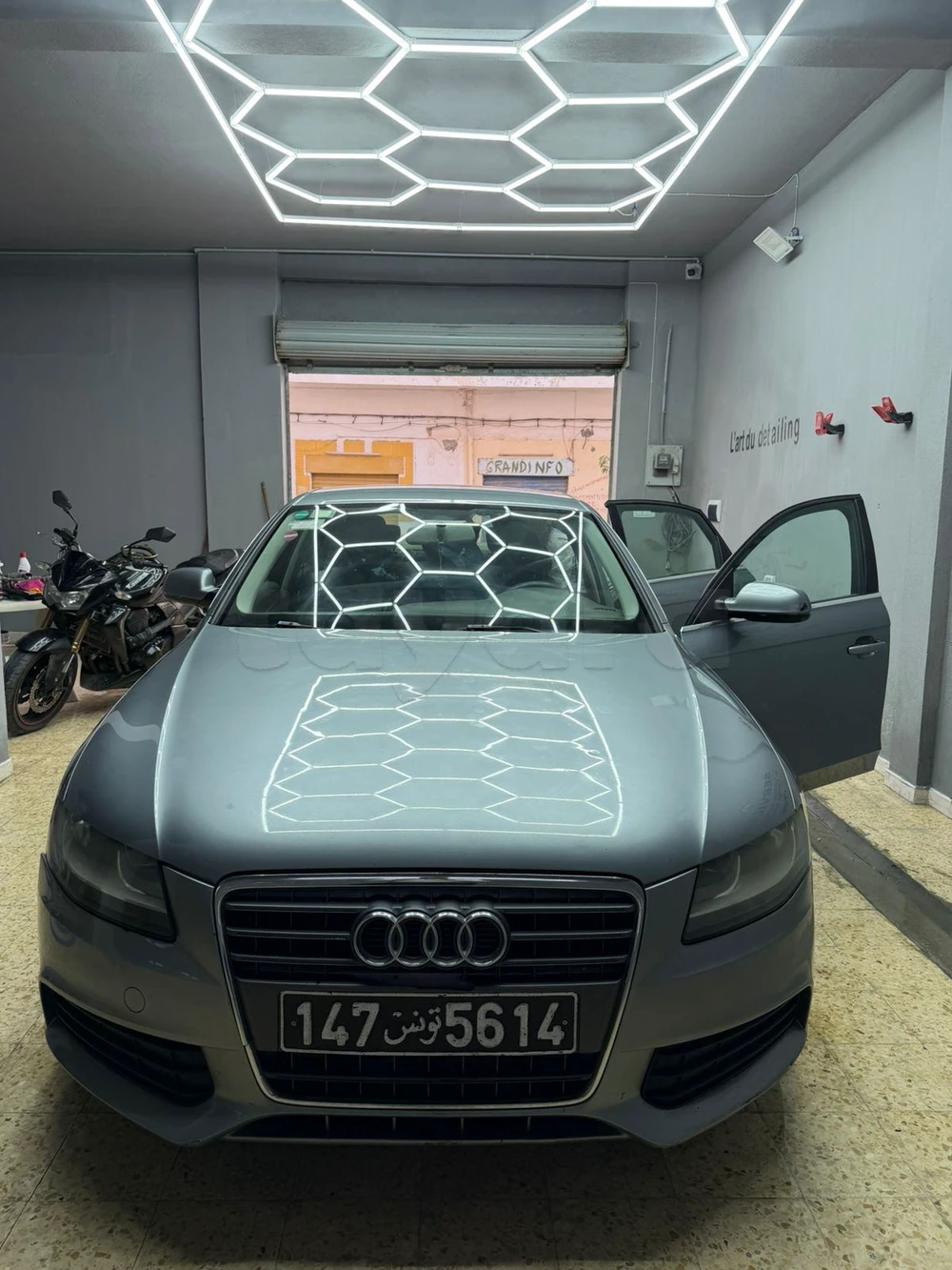 Carte voiture Audi A4